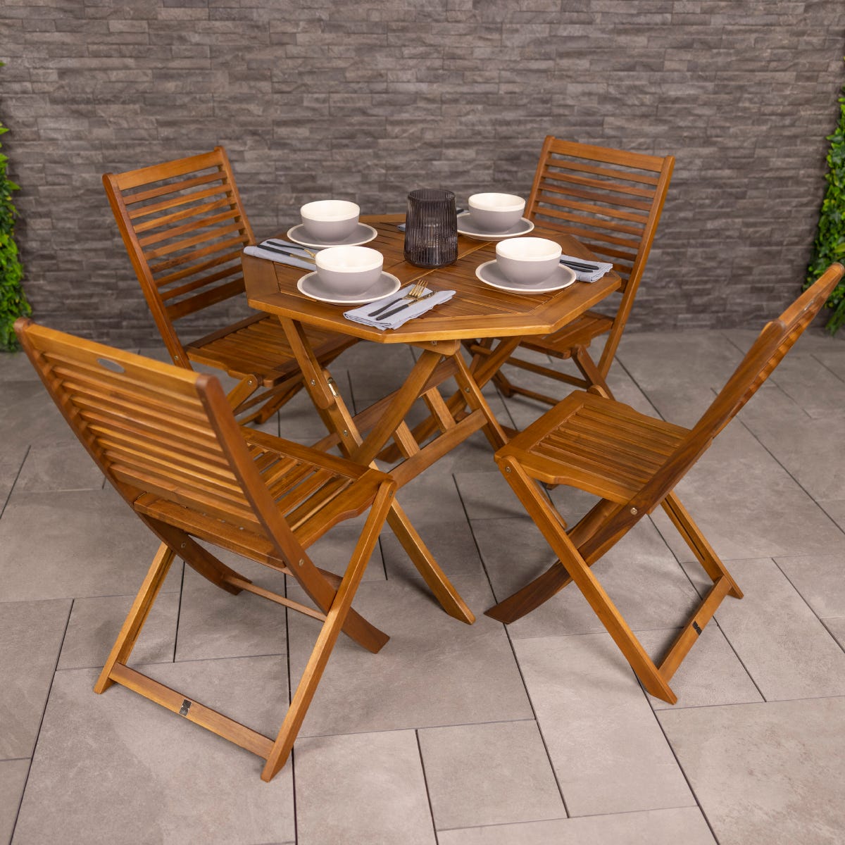 Charles bentley wooden fsc acacia 4 seater octagonal table dining set outlet